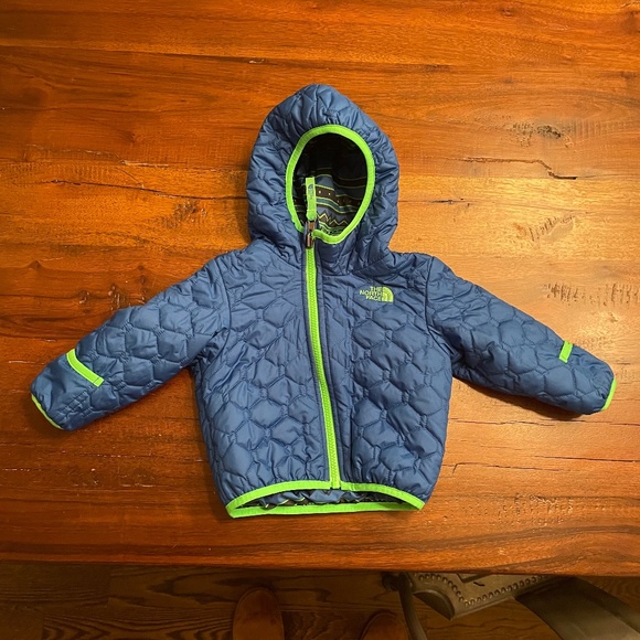 The North Face Perrito Reversible Jacket 6-12m - Picture 1 of 5